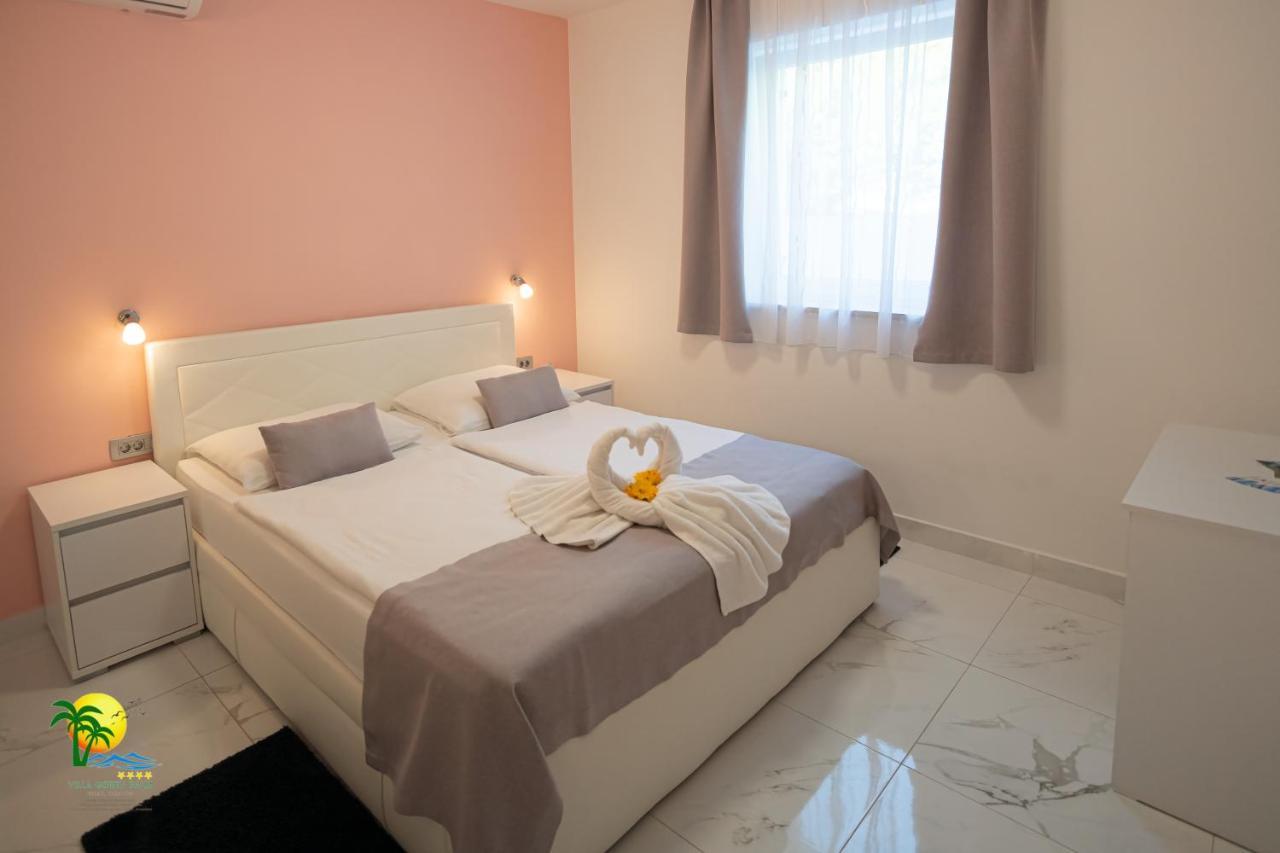 Villa Green Palm Врсар Экстерьер фото